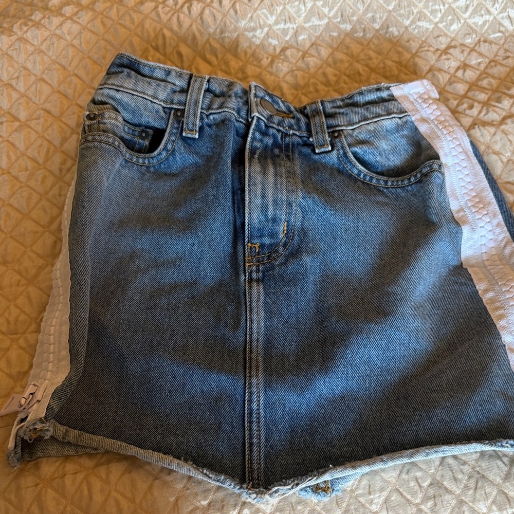 Carmar Blue and White Mini Skirt